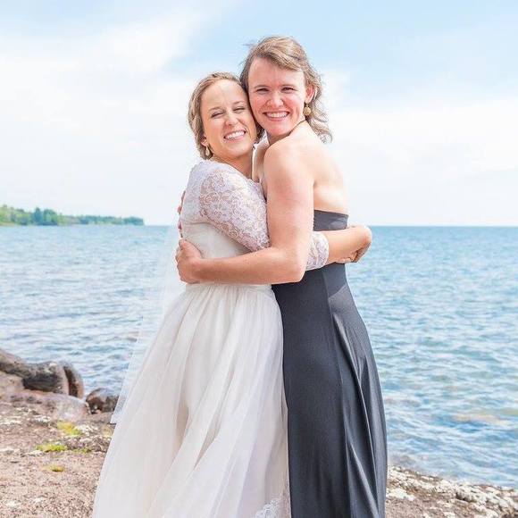 Meet your Posher, Sarah - Picture 1 of 1